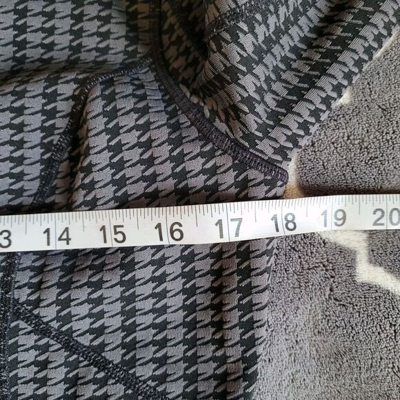 Zella Performance Jacket Size Medium Houndstooth Zip Pockets Stretchy Active Euc - Picture 3 of 5